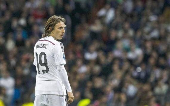 托蒂：如果当年加盟皇马我会拿金球奖；2017年退