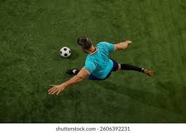 安帅：米利唐踢右后卫表现很好；有些惊讶埃斯特旺的天赋