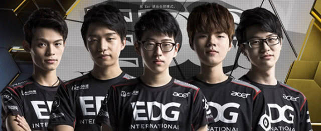 考虑以下三 考虑以下三