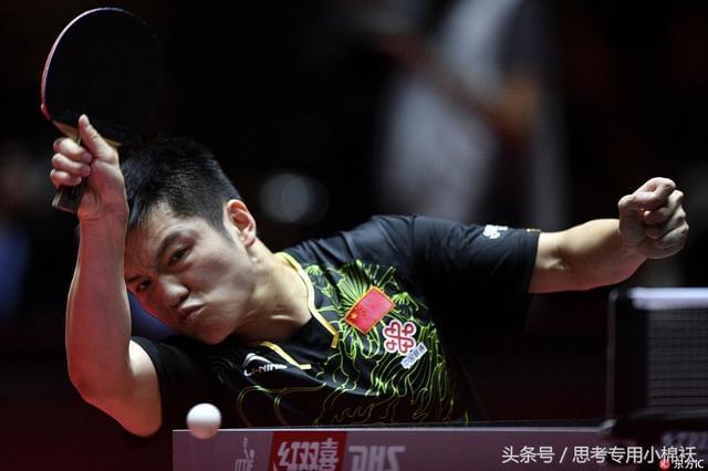 展现出了惊 展现出了惊